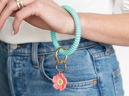 DIY Infinity Wristlet - Cara & Co Craft Supply