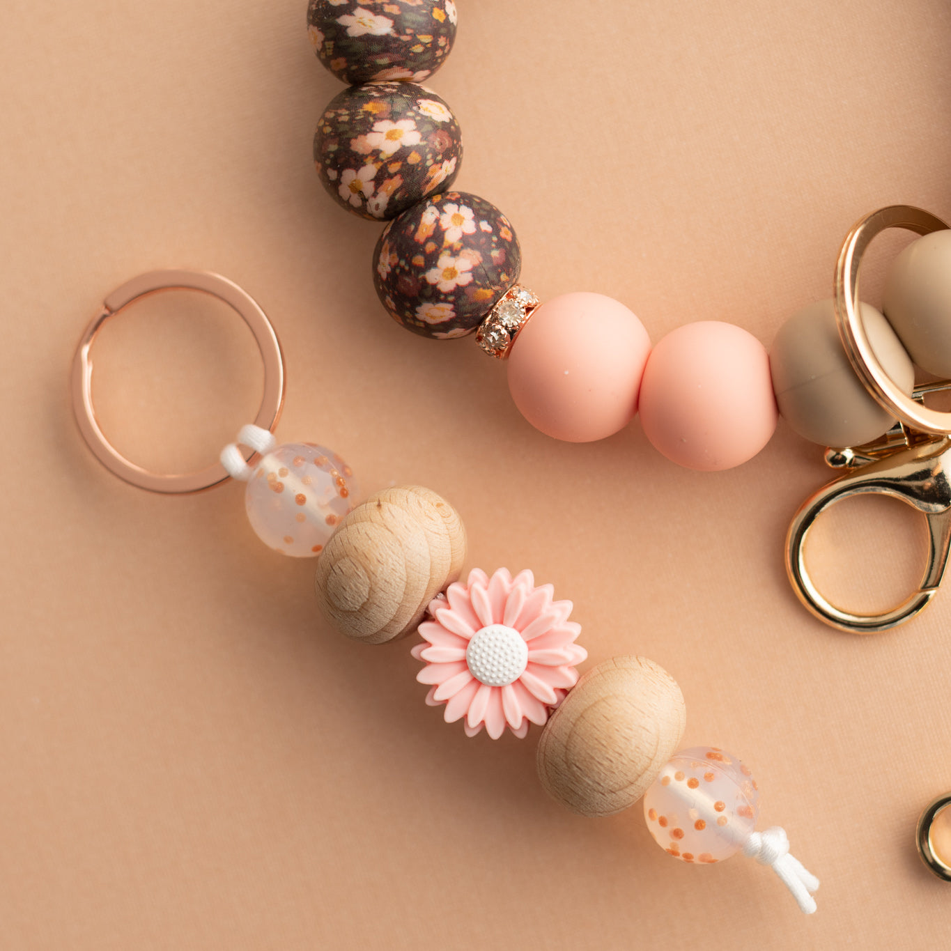 Daisy Silicone Focal Beads